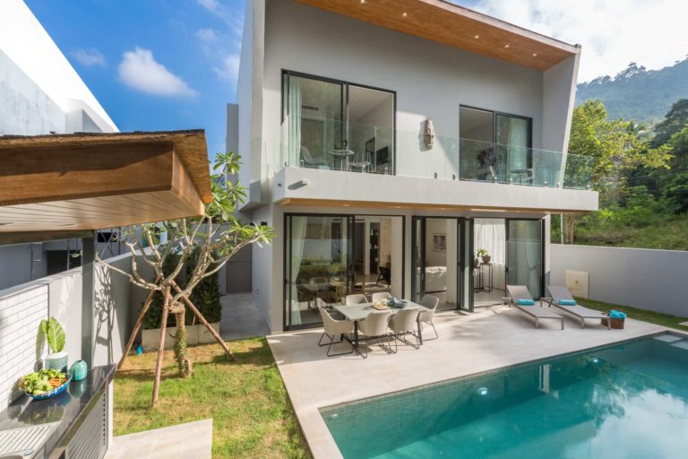 Vova Village, a luxury and private estate of 3 bedroom pool villas located in Chaweng, Koh Samui, Thailand